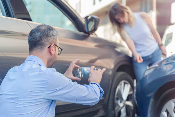 Professional Commercial Auto Insurance technician working in Gower, MO